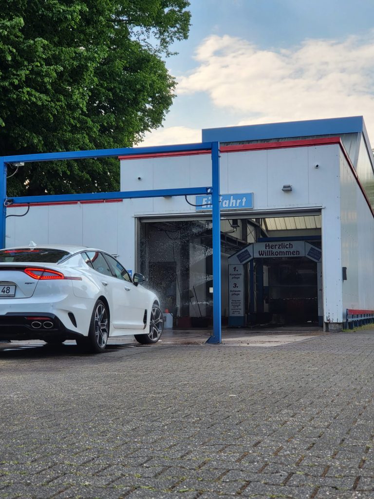 Portal Einfahrt Cronenberg